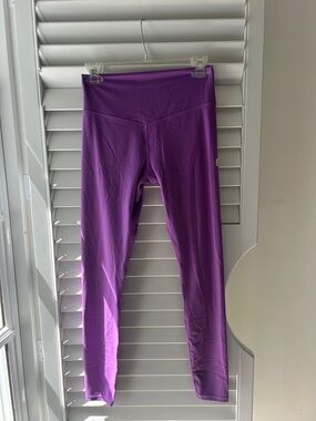 Vuori AllTheForm Legging - Long in Bright Purple
